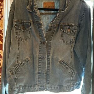 Levi Strauss Signature Cropped Denim Jacket Light Wash Trucker Style